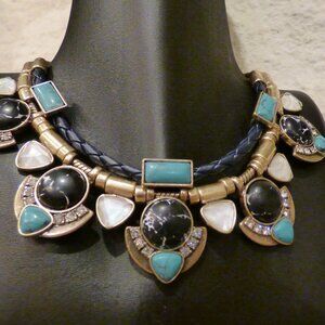Capri Convertible Statement Necklace